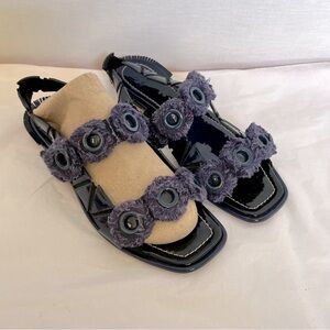 Tory Burch Navy Blue Mixed Materials Flat Square Toed Stretchy Sandals
